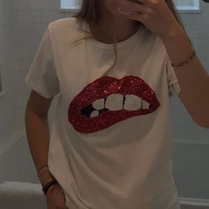 LIP SHIRT